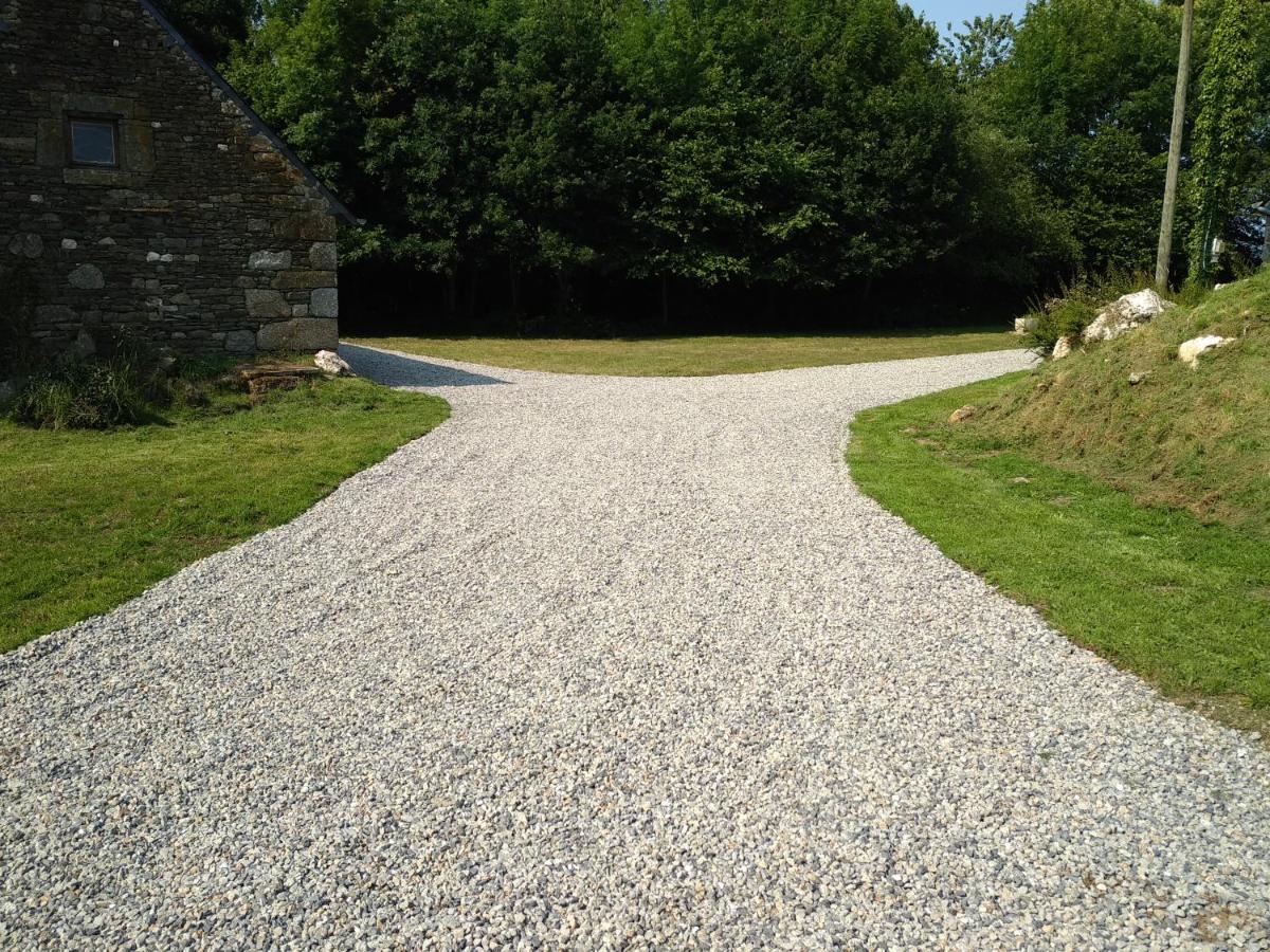 Le Botcol Villa Plouguernevel ภายนอก รูปภาพ