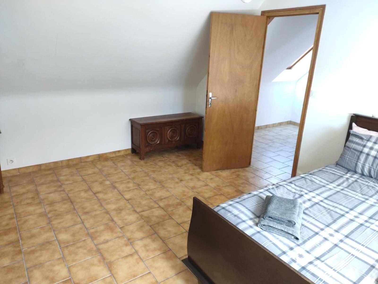 Le Botcol Villa Plouguernevel ภายนอก รูปภาพ